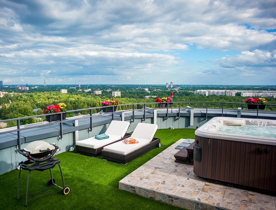 Skyhouse Riga Private Penthouse And Spa Экстерьер фото